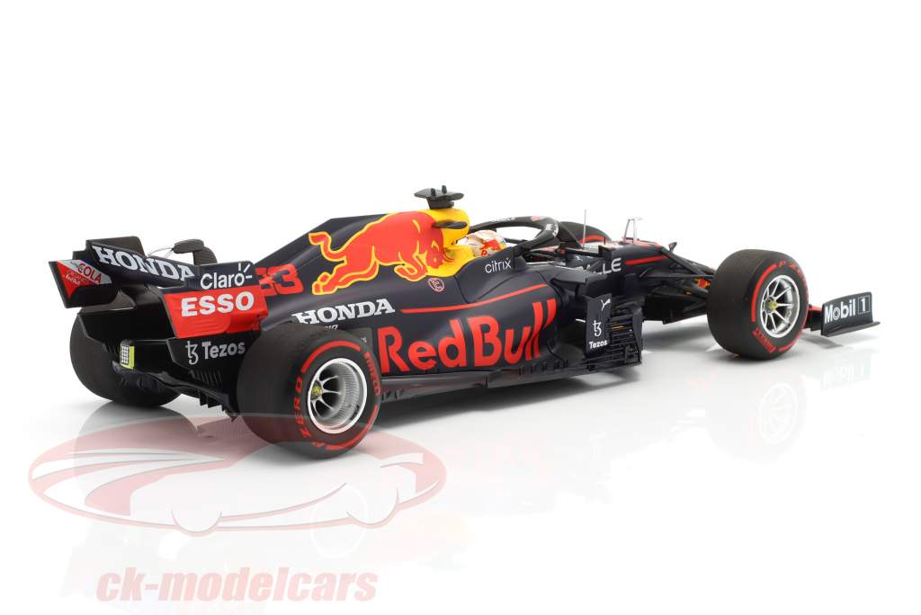 Max Verstappen Red Bull RB16B #33 Winner Monaco GP formula 1 World Champion 2021 1:18 Minichamps