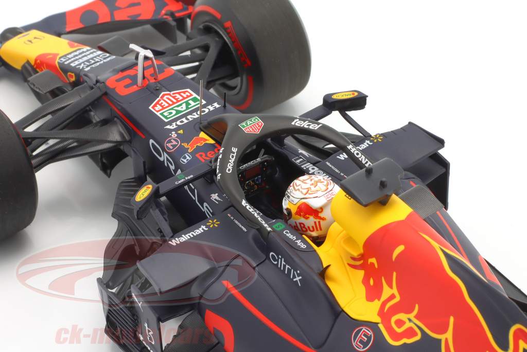Max Verstappen Red Bull RB16B #33 Sieger Monaco GP Formel 1 Weltmeister 2021 1:18 Minichamps