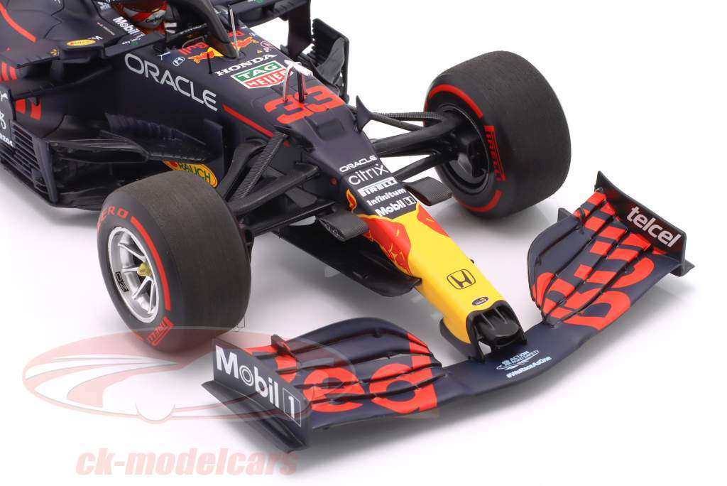Max Verstappen Red Bull RB16B #33 ganador Mónaco GP fórmula 1 Campeón mundial 2021 1:18 Minichamps