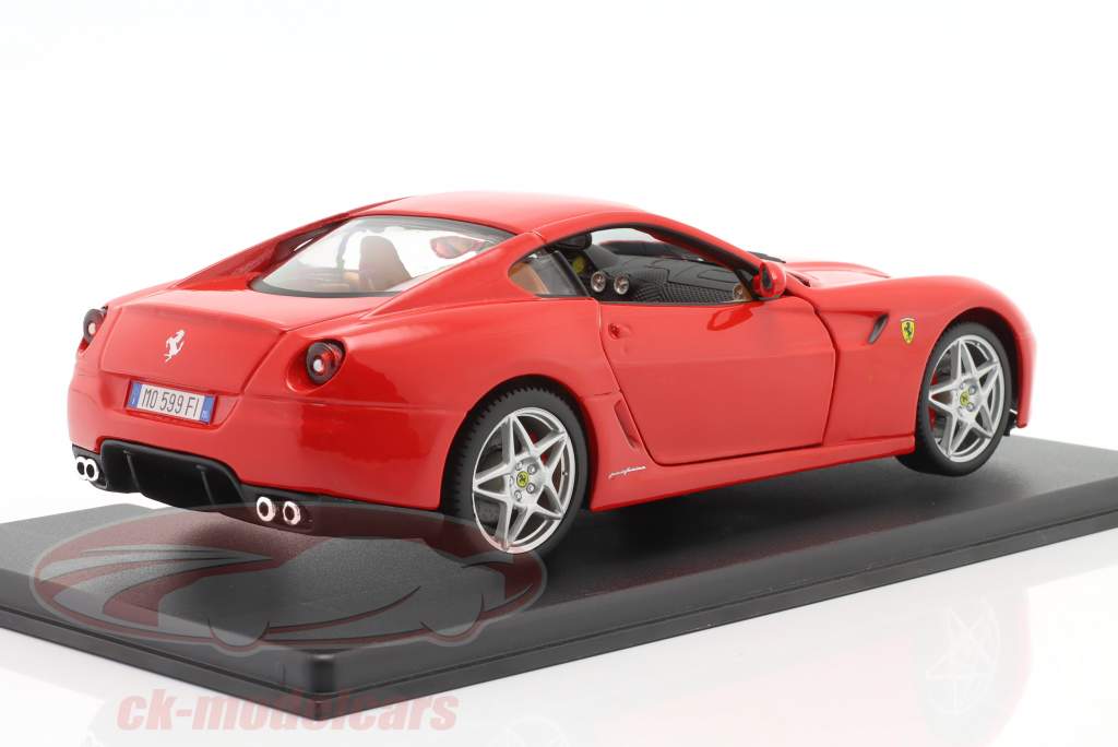 Ferrari 599 GTB Fiorano Año de construcción 2006 rojo 1:24 Bburago