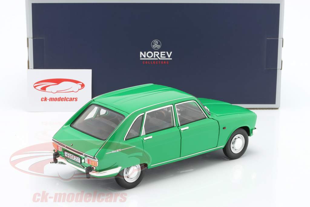 Renault 16 (R16) TS Byggeår 1971 grøn 1:18 Norev