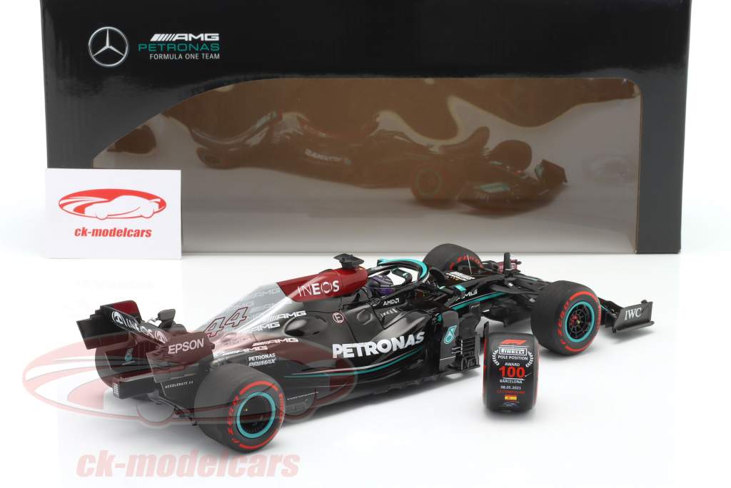 L. Hamilton Mercedes-AMG F1 W12 #44 сотый Pole Position испанский GP формула 1 2021 1:18 Minichamps