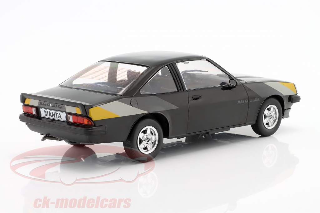 Opel Manta B Magic Año de construcción 1980 negro 1:18 Model Car Group