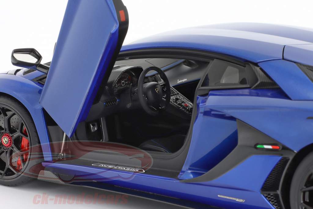 Lamborghini Aventador SVJ Byggeår 2019 blå metallisk 1:18 AUTOart