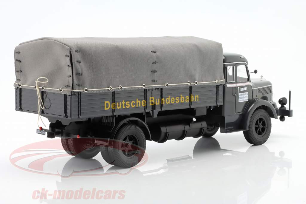 Krupp Titan SWL 80 Pritschen-LKW Deutsche Bundesbahn mit Plane 1950-54 1:18 Road Kings
