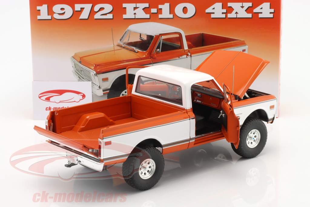 Chevrolet K-10 4x4 Off-Road year 1972 orange / white 1:18 GMP