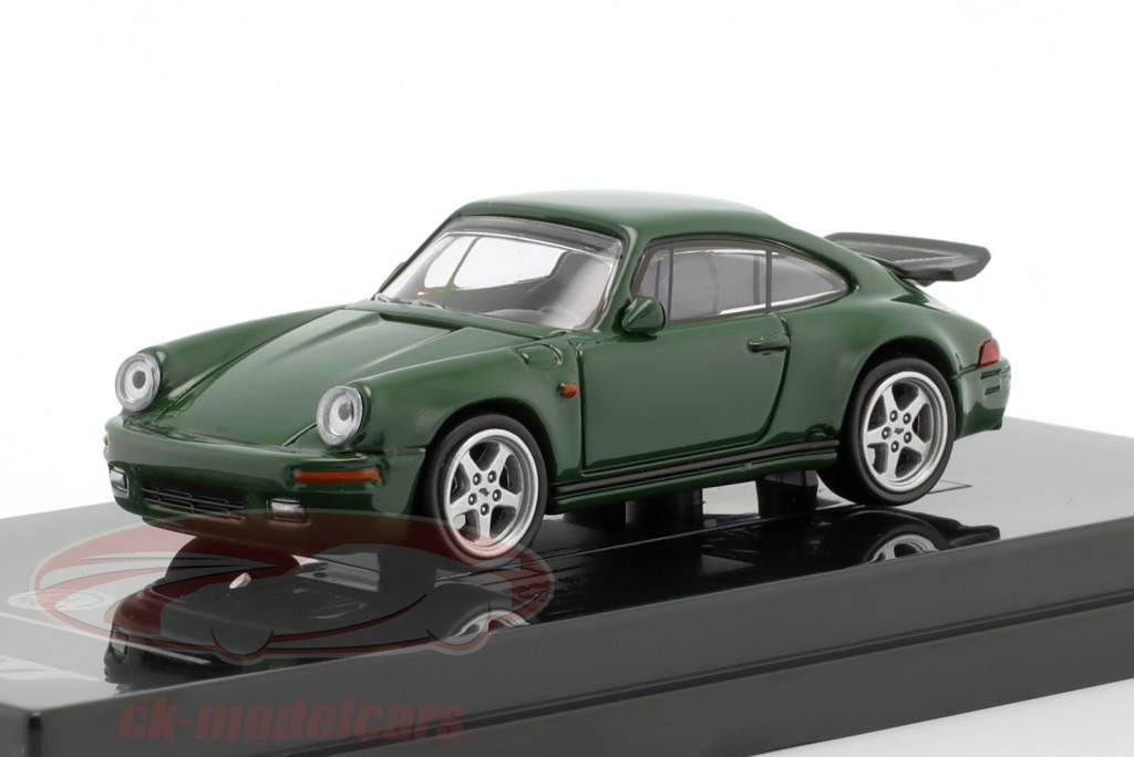 Porsche RUF CTR Baujahr 1987 irisch grün 1:64 Paragon Models