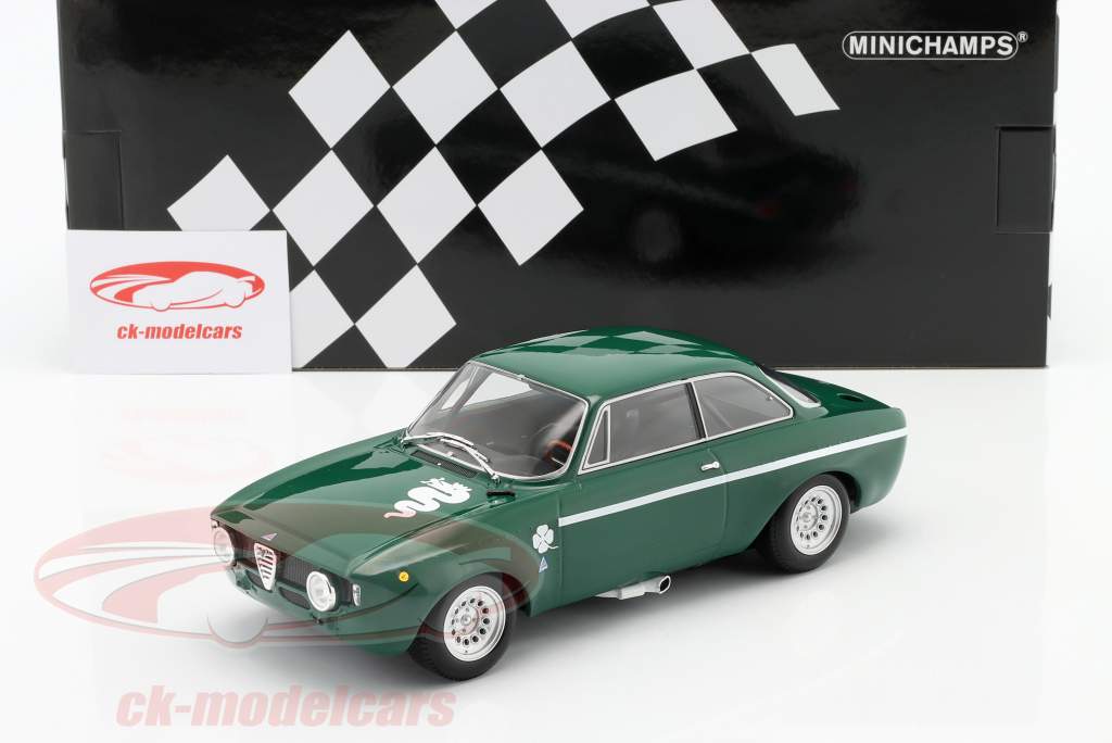 Alfa Romeo GTA 1300 Junior Año de construcción 1971 verde 1:18 Minichamps