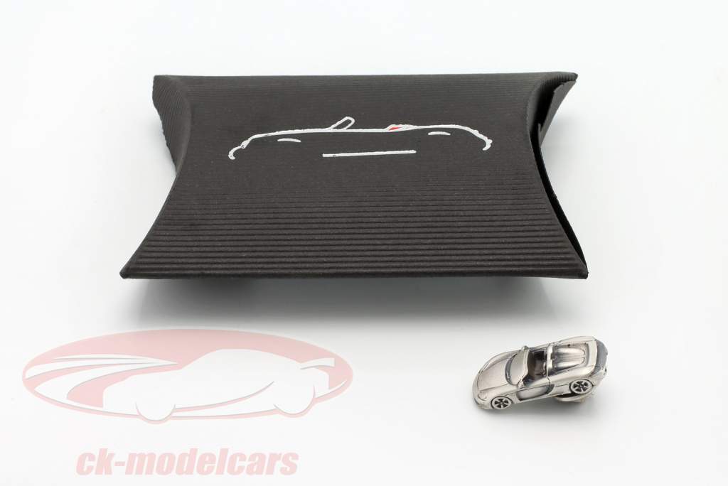 Pin Porsche Carrera GT silber