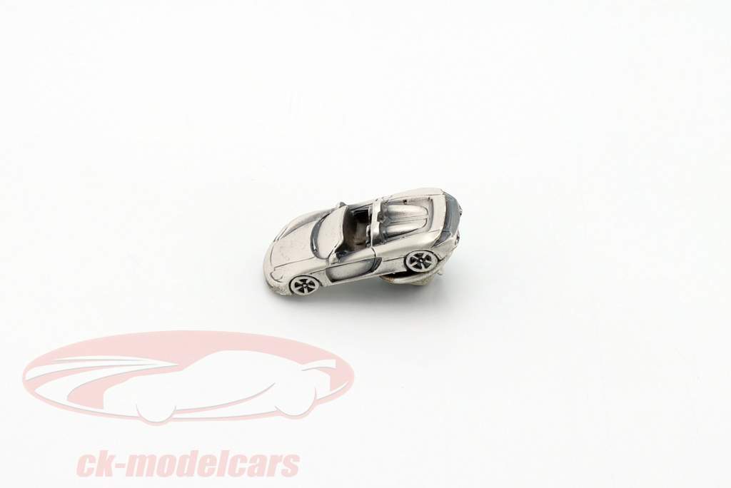 Pin Porsche Carrera GT plata