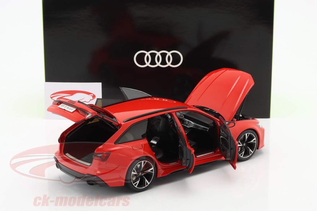 Audi RS 6 Avant (C8) Byggeår 2021 rød 1:18 KengFai