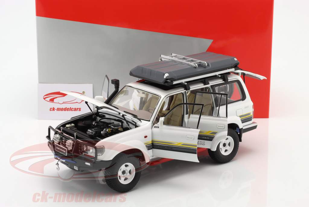 Toyota Land Cruiser J8 LHD Con caja de techo Blanco 1:18 KengFai