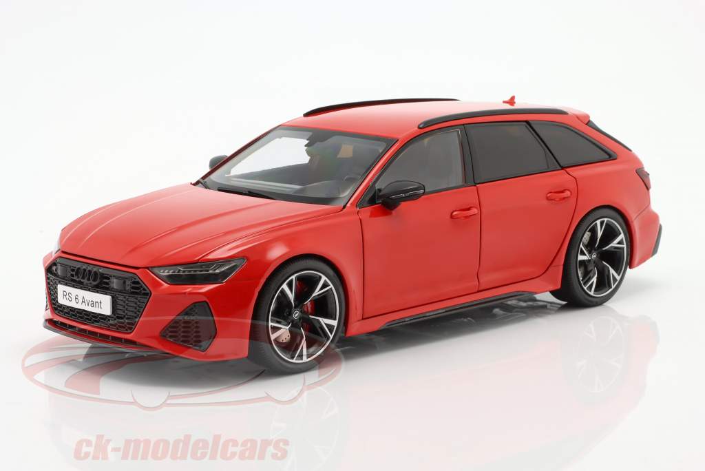 Audi RS 6 Avant (C8) Año de construcción 2021 rojo 1:18 KengFai