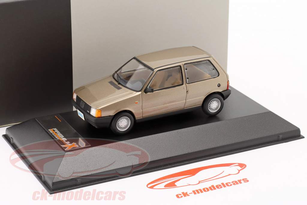 Fiat Uno Ano 1983 castanho-claro 1:43 Premium X