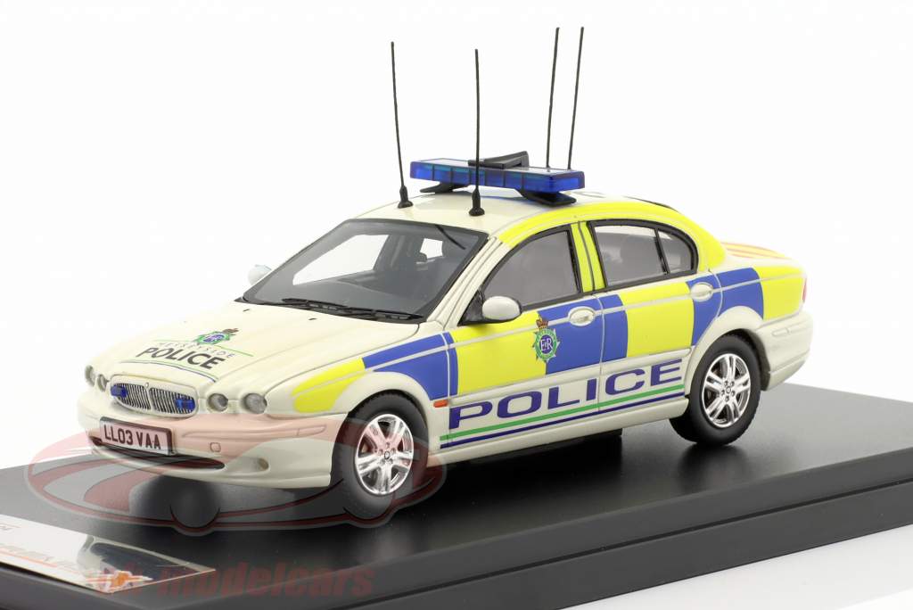 Jaguar X-Type Année 2004 Merseyside Police 1:43 Premium X