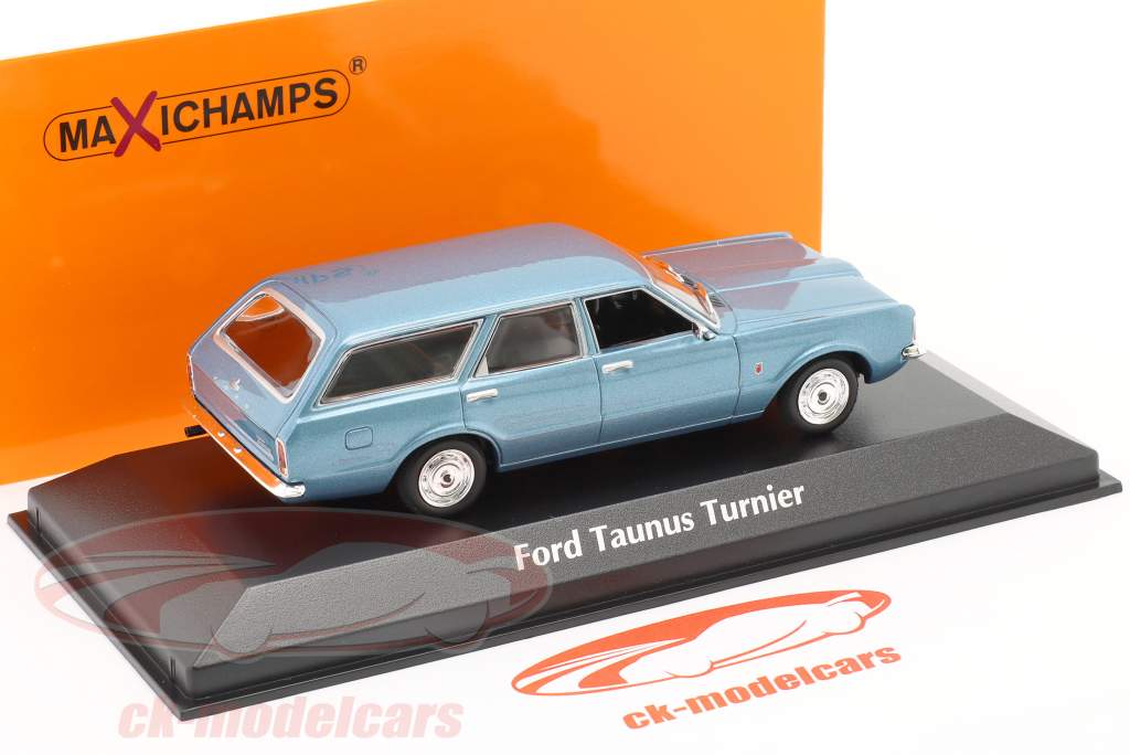 Ford Taunus Turnier Año de construcción 1970 Azul claro metálico 1:43 Minichamps