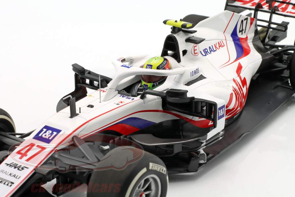 Mick Schumacher Haas VF-21 #47 Baréin GP fórmula 1 2021 1:18 Minichamps