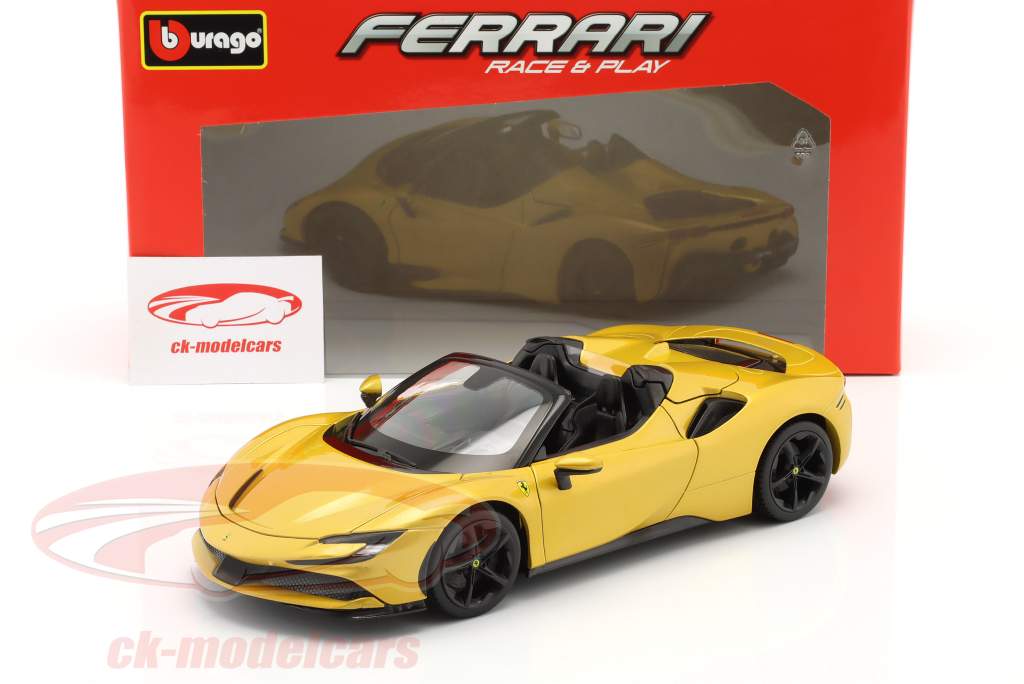 Ferrari SF90 Spider Année de construction 2021 or métallique 1:18 Bburago