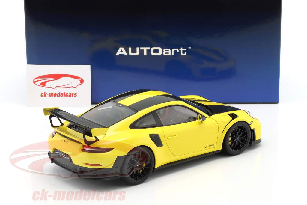 Porsche 911 (991 II) GT2 RS Weissach pakketjes 2017 racen geel 1:18 AUTOart