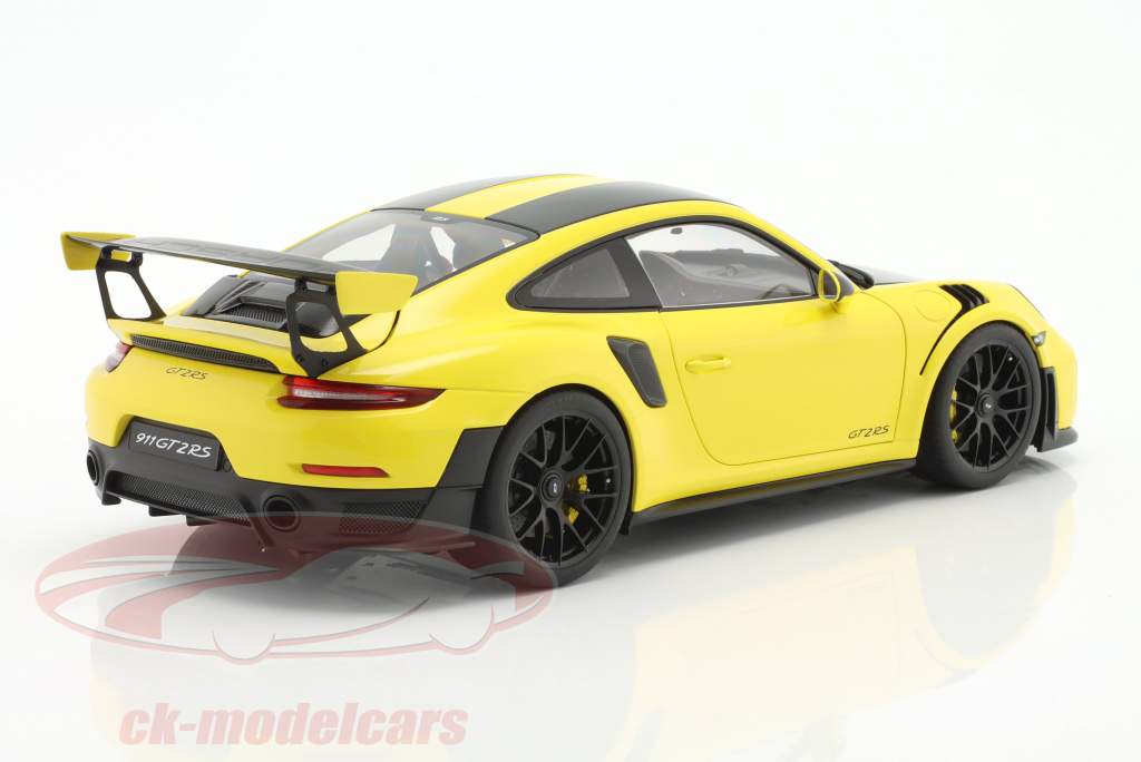 Porsche 911 (991 II) GT2 RS Weissach paquets 2017 courses jaune 1:18 AUTOart