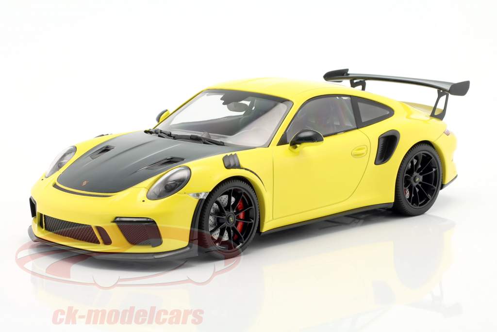 Porsche 911 (991 II) GT3 RS 2019 желтый / черный автомобильные диски 1:18 Minichamps