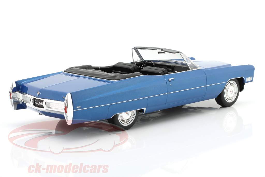 Cadillac DeVille Byggeår 1967 blå metallisk 1:18 KK-Scale