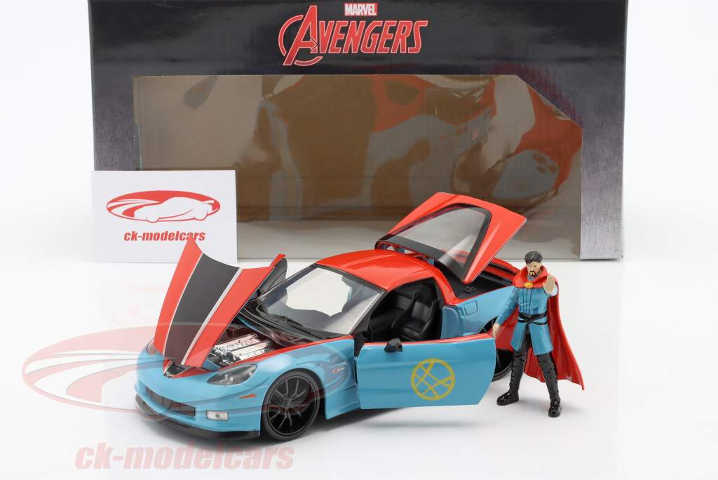 Chevrolet Corvette 2006 С фигура Doctor Strange Marvel Avengers 1:24 Jada Toys