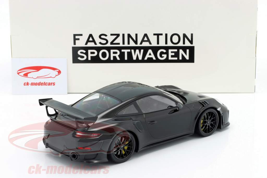 Porsche 911 (991 II) GT2 RS Weissach Package 2018 sort 1:18 Minichamps