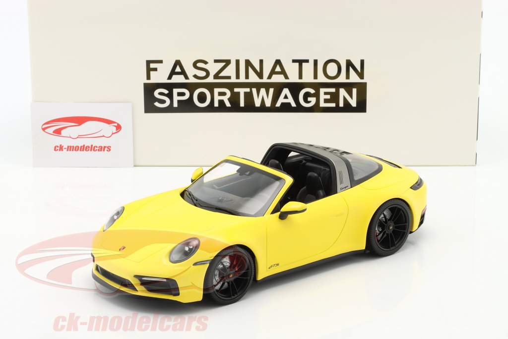 Porsche 911 (992) Targa 4 GTS Byggeår 2021 racing gul 1:18 Minichamps