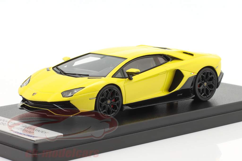 Lamborghini Aventador LP780-4 Ultimae Construction year 2021 Belenus yellow 1:43 LookSmart