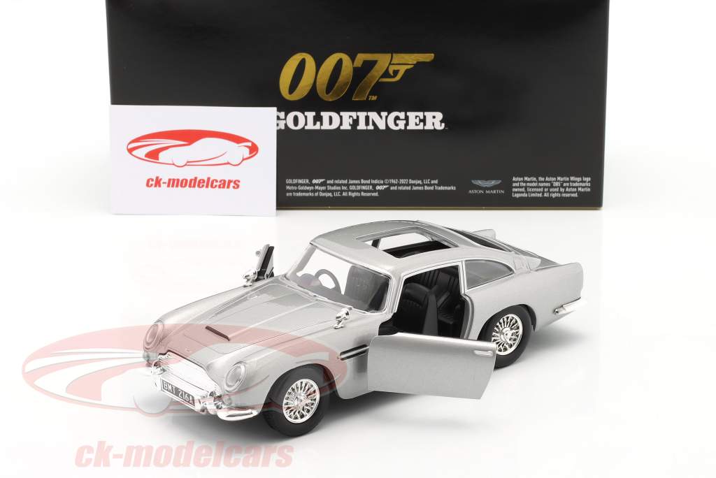 Aston Martin DB5 RHD Película James Bond Goldfinger (1964) plata 1:24 MotorMax