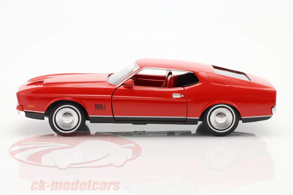 Ford Mustang Mach 1 Película James Bond Diamonds are forever (1971) 1:24 MotorMax
