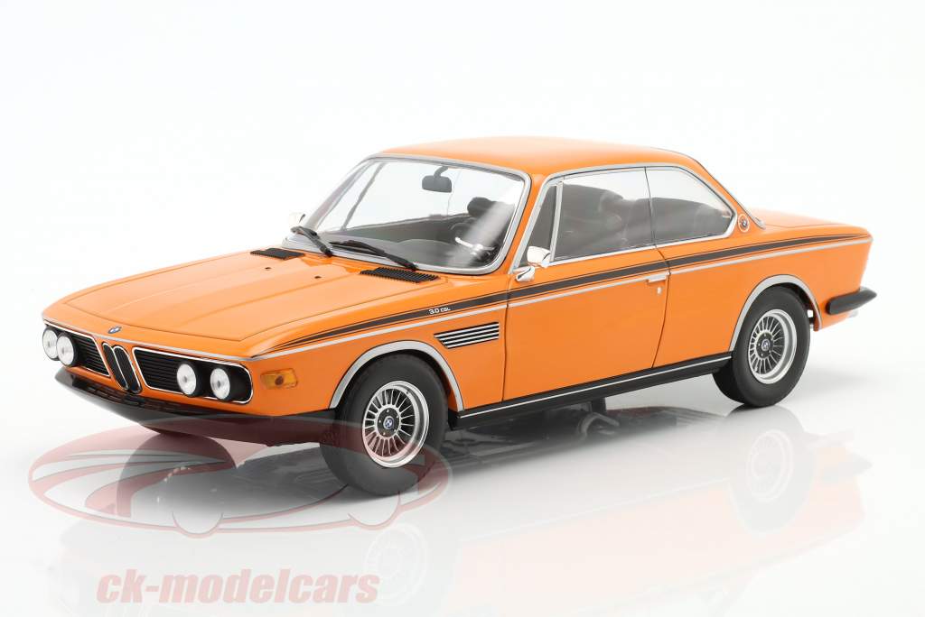 BMW 3.0 CSL Ano de construção 1971 laranja 1:18 Minichamps