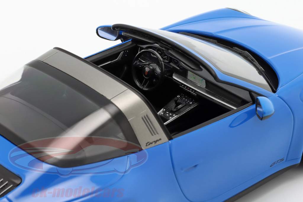 Porsche 911 (992) Targa 4 GTS 建设年份 2021 shark 蓝色的 1:18 Minichamps