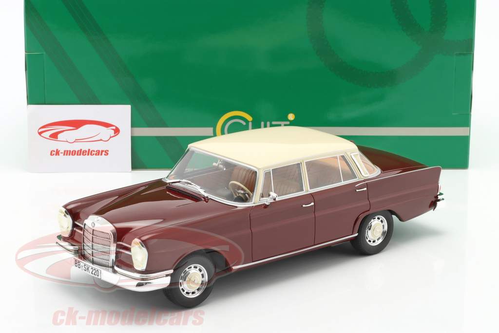 Mercedes-Benz 220SE (W111) Año de construcción 1966 rojo oscuro / crema Blanco 1:18 Cult Scale