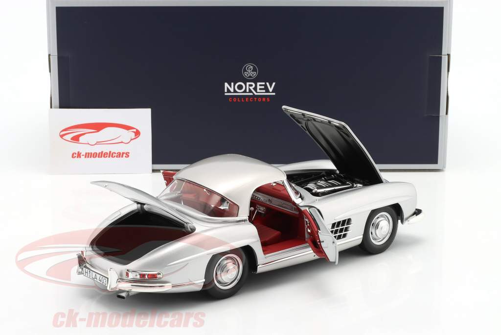 1:18 MERCEDES-BENZ 300 Sl W 198 II Roadster 1957-1963 Bleu Norev
