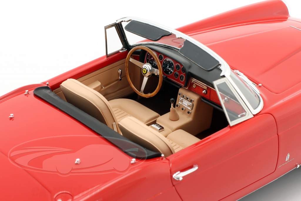 Ferrari 250 GT Cabriolet Series II 1960 red 1:18 Matrix