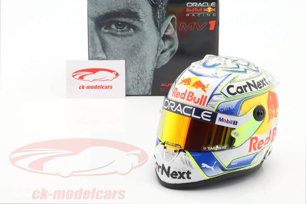Max Verstappen #1 2nd Austria GP formula 1 World Champion 2022 helmet 1:2 Schuberth