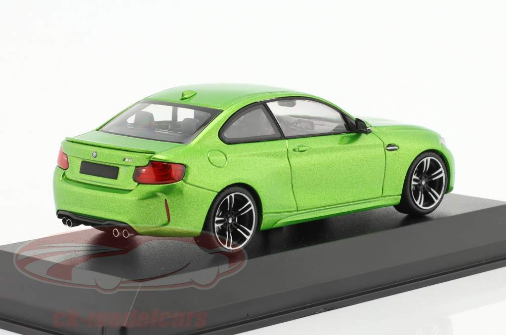 BMW M2 Coupe Año de construcción 2016 verde java metálico 1:43 Minichamps