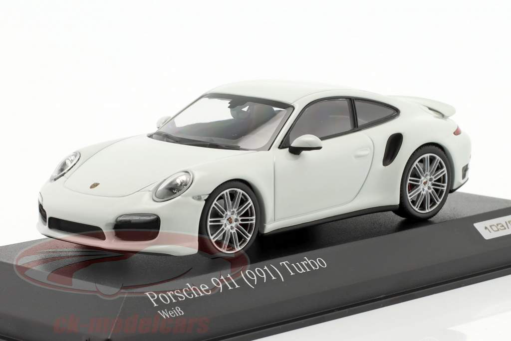 Porsche 911 (991) Turbo Blanc 1:43 Minichamps