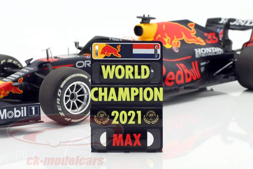 Max Verstappen Red Bull RB16B #33 Winner Abu Dhabi formula 1 World Champion 2021 1:18 Minichamps