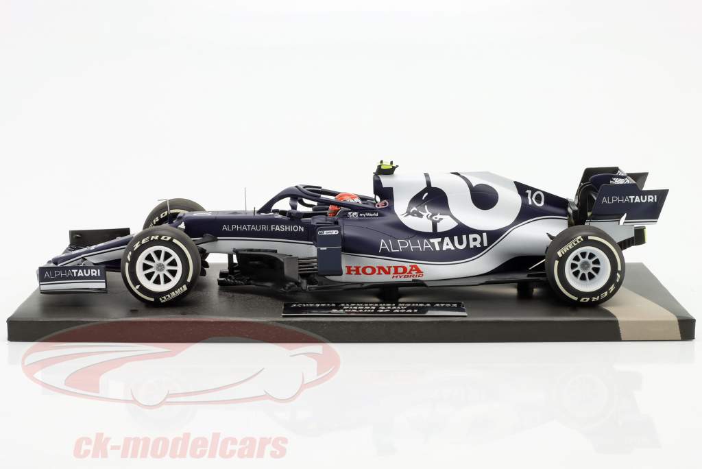 Pierre Gasly AlphaTauri AT02 #10 Bahrain GP formula 1 2021 1:18 Minichamps