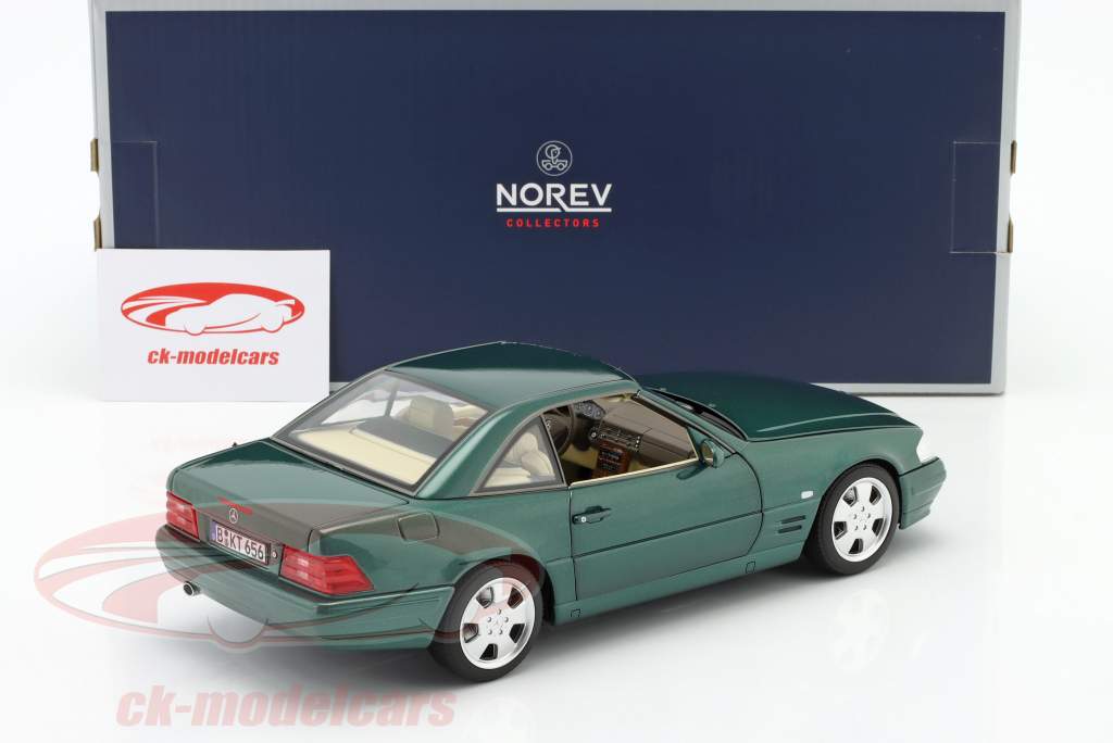 Mercedes-Benz 500 SL Ano de construção 1999 verde metálico 1:18 Norev