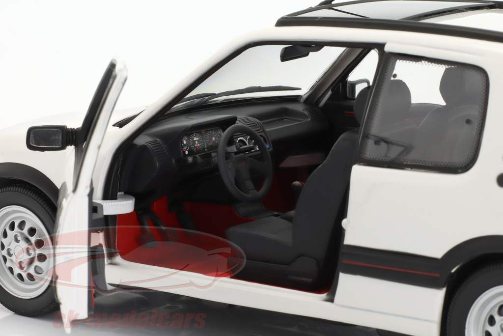 Peugeot 205 GTI 1.6 Byggeår 1988 hvid 1:18 Norev