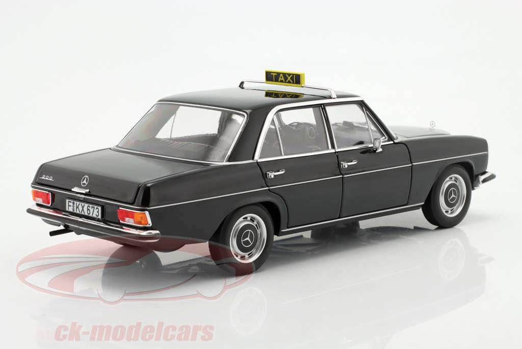 Mercedes-Benz 200 taxa Byggeår 1968 sort 1:18 Norev