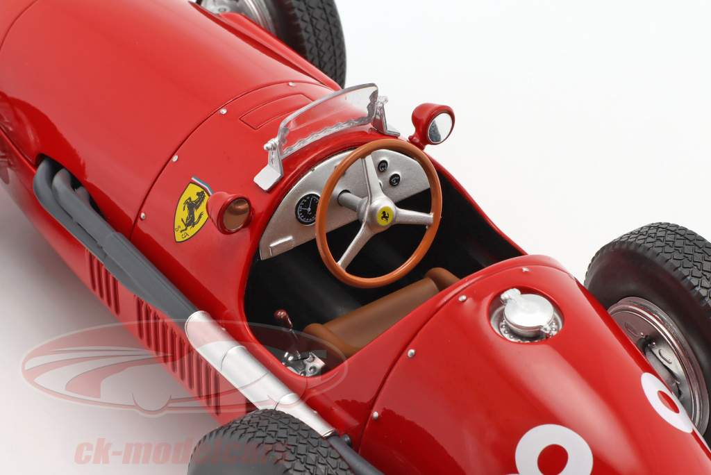 Mike Hawthorn Ferrari 500 F2 #8 British GP formula 1 1953 1:18 CMR