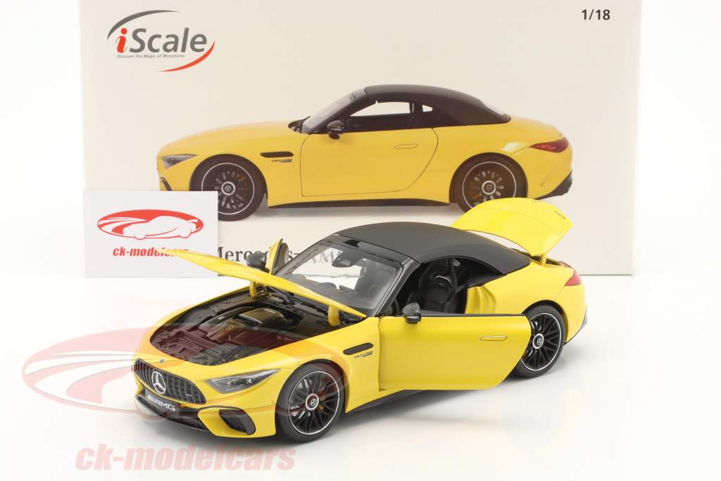iScale 1:18 Mercedes-Benz AMG SL 63 4Matic (R232) 日光浴する 黄色 