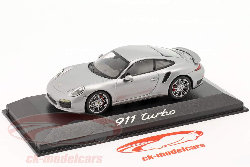 Porsche 911 (991) Turbo Byggeår 2013 sølv 1:43 Minichamps