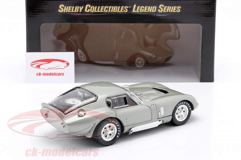 Shelby Cobra Daytona Coupe 1965 silber metallic 1:18 ShelbyCollectibles / 2.Wahl