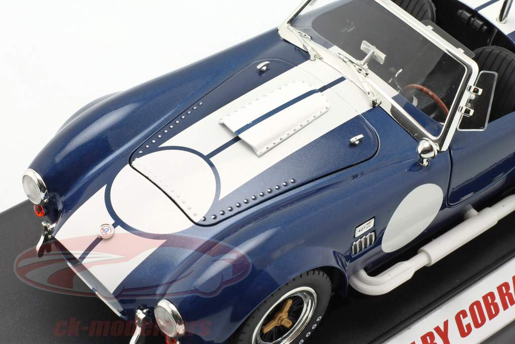 Shelby Cobra 427 S/C Baujahr 1965 blau / weiß 1:18 ShelbyCollectibles / 2.Wahl